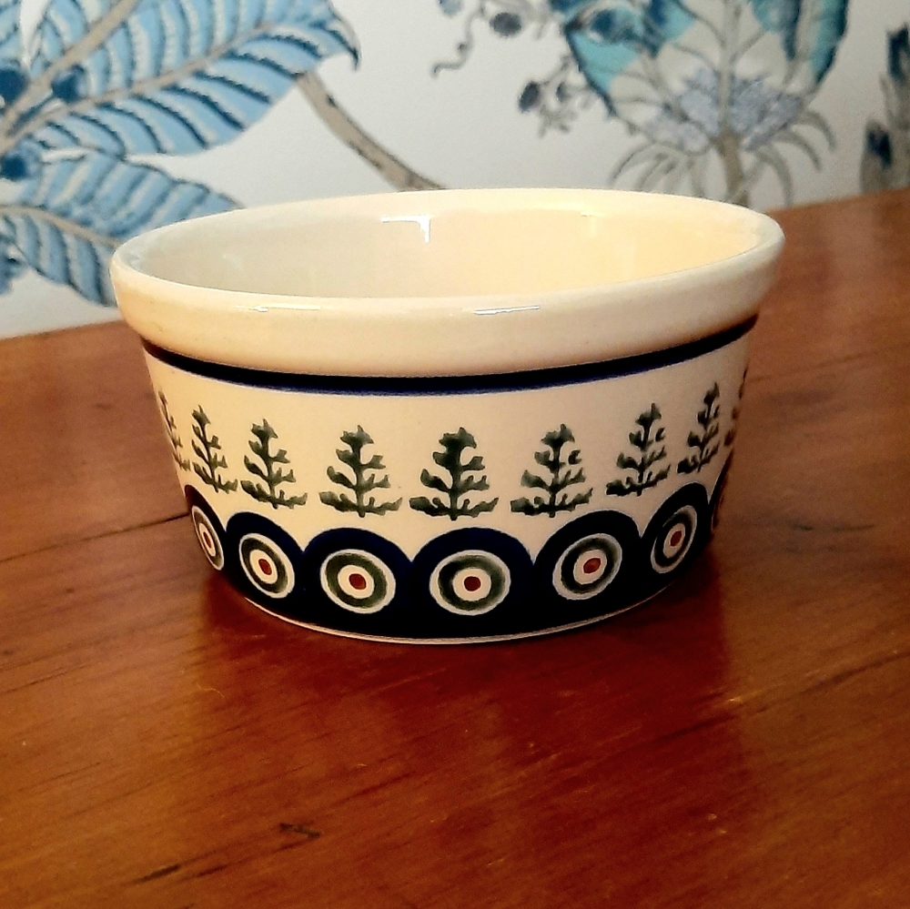 Boleslawiec Polish Pottery Peacock Pine Tree Holiday Christmas Pattern Bowl